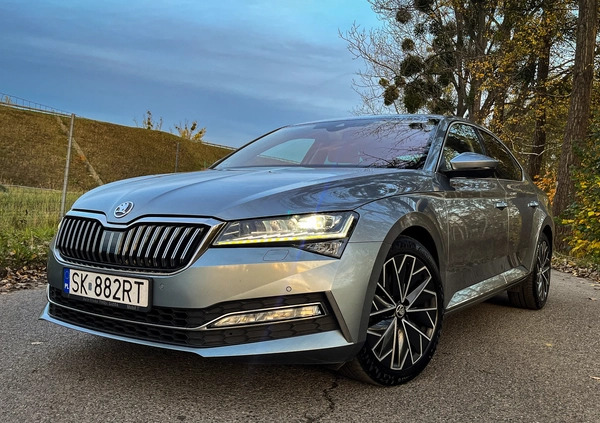 Skoda Superb cena 89900 przebieg: 220000, rok produkcji 2019 z Bytom małe 466